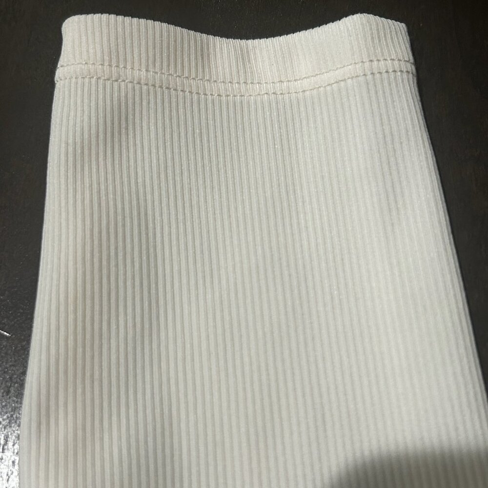 H&M Cream Ribbed Top size XS - Picture 7 of 9